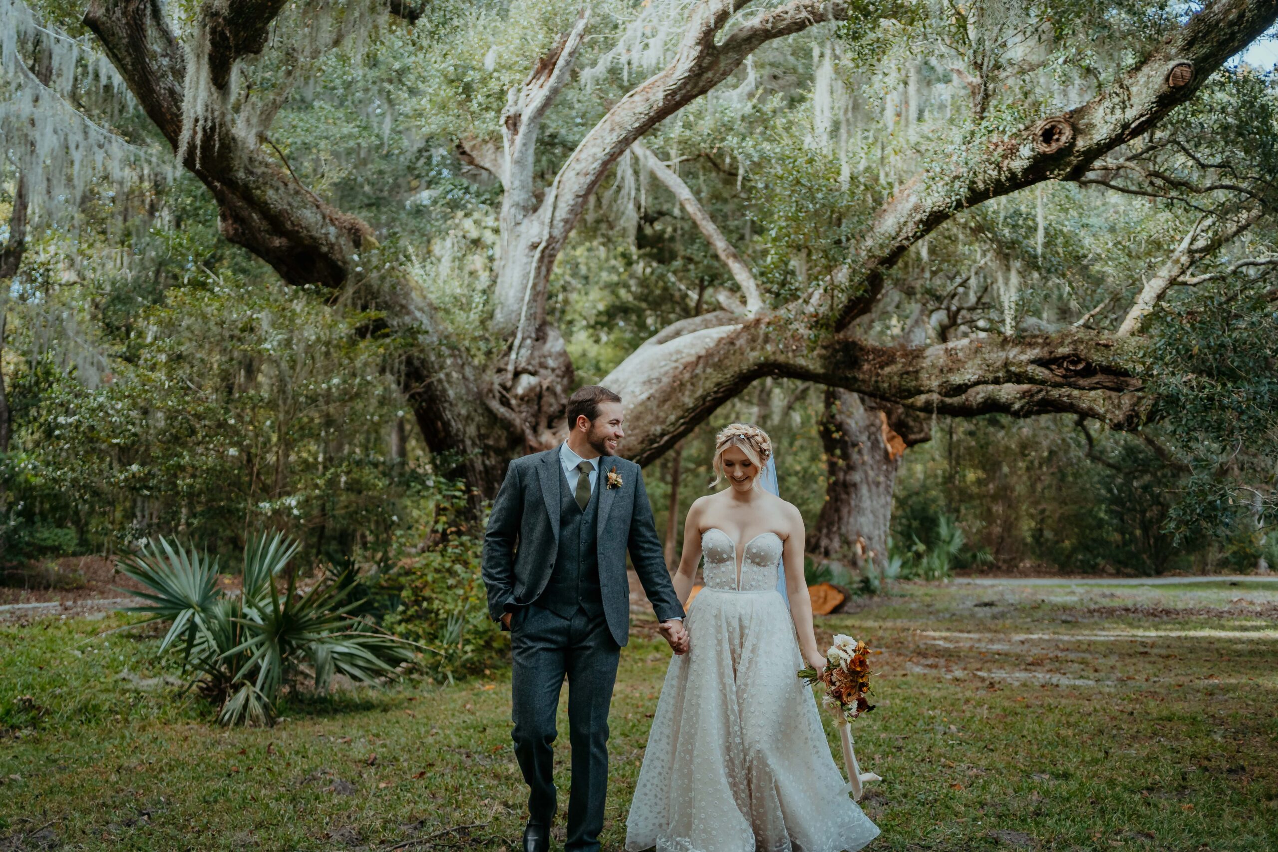 bride and groom portraits at magnolia plantation Charleston